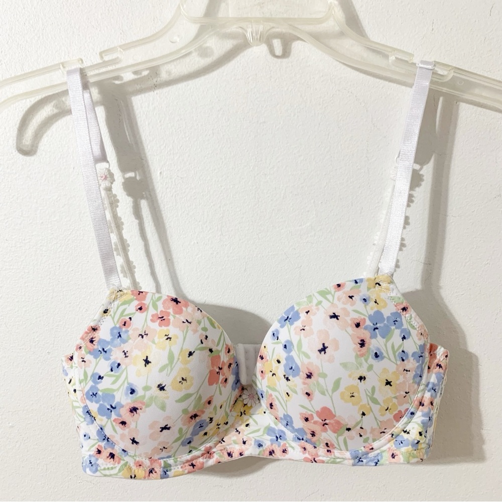 Laura Ashley Padded Underwire PushUp Bra Adjustable Strap Daisy Strap Detail 34B